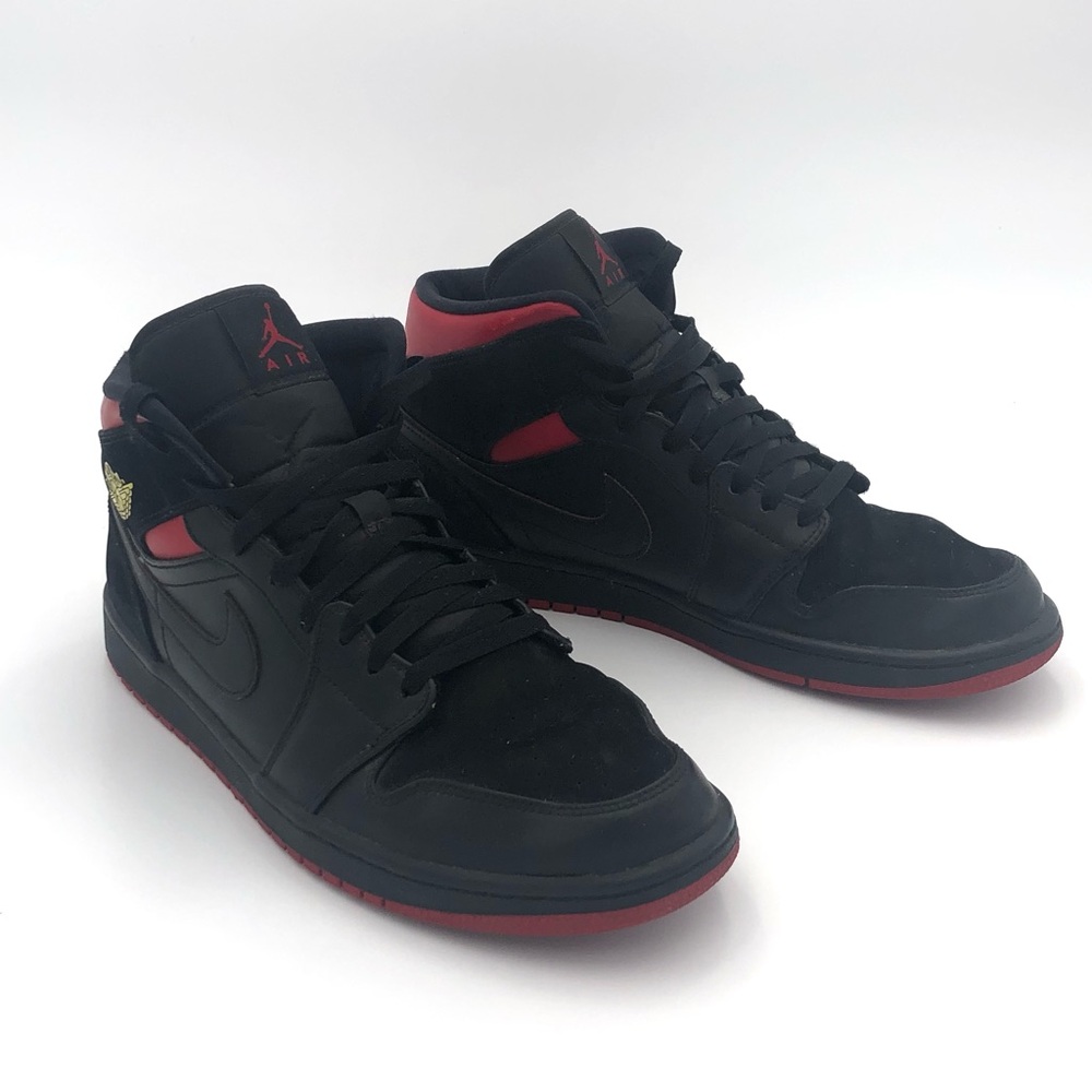 Nike Air Jordan 1 all black, black gum